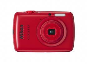 Digitální fotoaparát Nikon Coolpix S01 červený